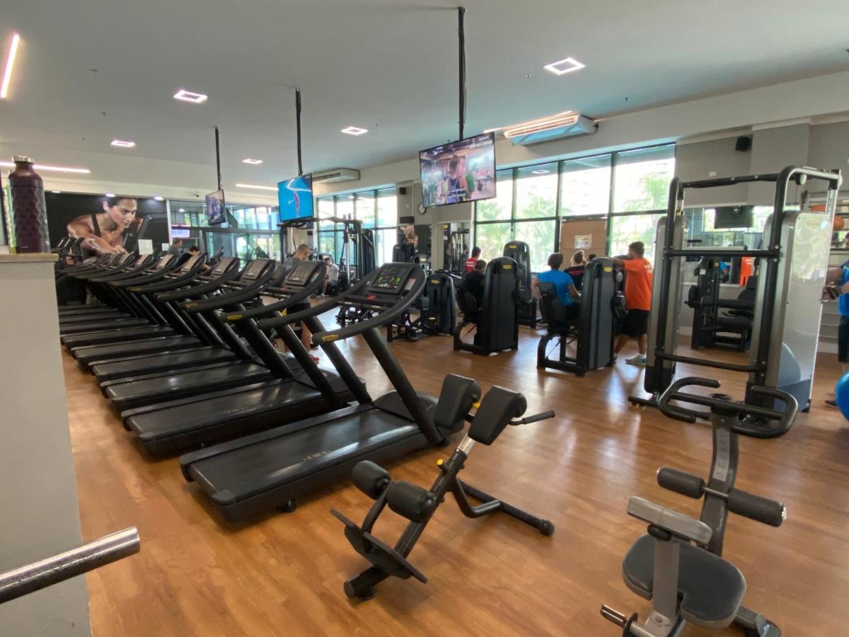 ריו דה ז'ניירו Flat Com Vista Panoramica -15- Na Barra Da Tijuca - Estacionamento Gratuito - Frigobar - Ar Condicionado - Piscina - Academia - Balsa Para Praia Gratis - Varanda - Vista Parcial Mar E Lagoa מראה חיצוני תמונה