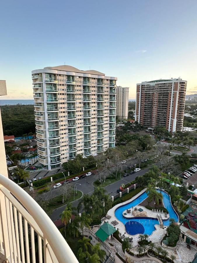 ריו דה ז'ניירו Flat Com Vista Panoramica -15- Na Barra Da Tijuca - Estacionamento Gratuito - Frigobar - Ar Condicionado - Piscina - Academia - Balsa Para Praia Gratis - Varanda - Vista Parcial Mar E Lagoa מראה חיצוני תמונה