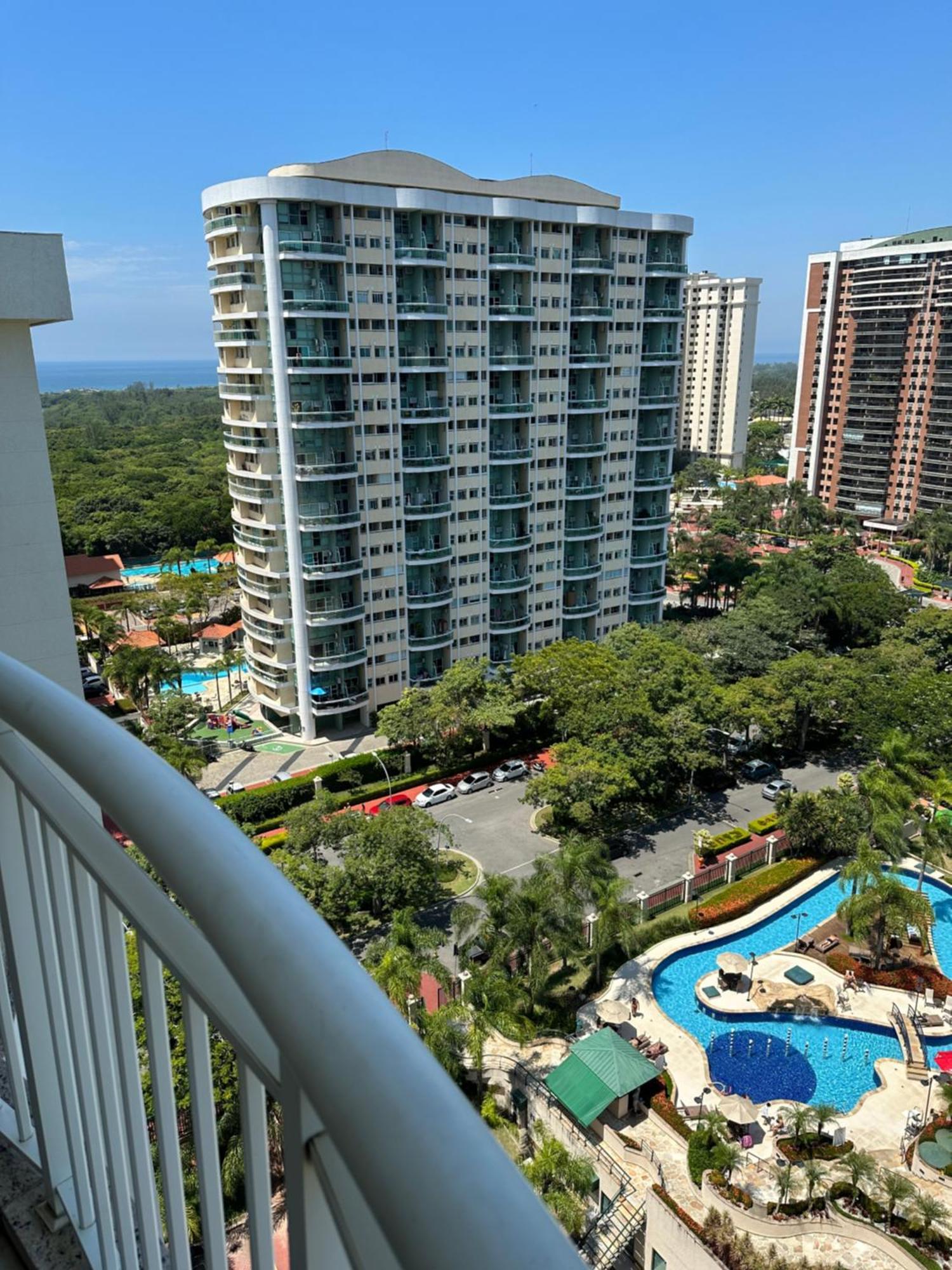 ריו דה ז'ניירו Flat Com Vista Panoramica -15- Na Barra Da Tijuca - Estacionamento Gratuito - Frigobar - Ar Condicionado - Piscina - Academia - Balsa Para Praia Gratis - Varanda - Vista Parcial Mar E Lagoa מראה חיצוני תמונה
