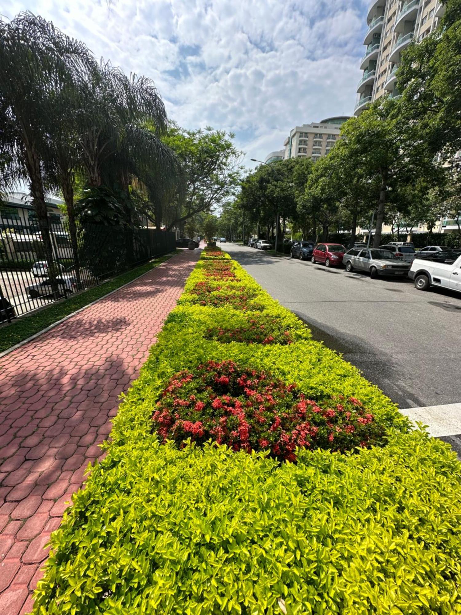 ריו דה ז'ניירו Flat Com Vista Panoramica -15- Na Barra Da Tijuca - Estacionamento Gratuito - Frigobar - Ar Condicionado - Piscina - Academia - Balsa Para Praia Gratis - Varanda - Vista Parcial Mar E Lagoa מראה חיצוני תמונה